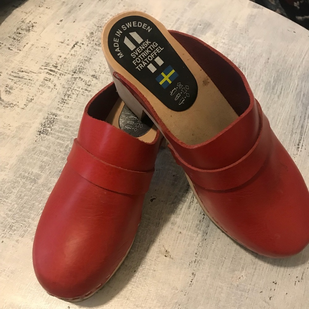 Swedish Red Clogs!